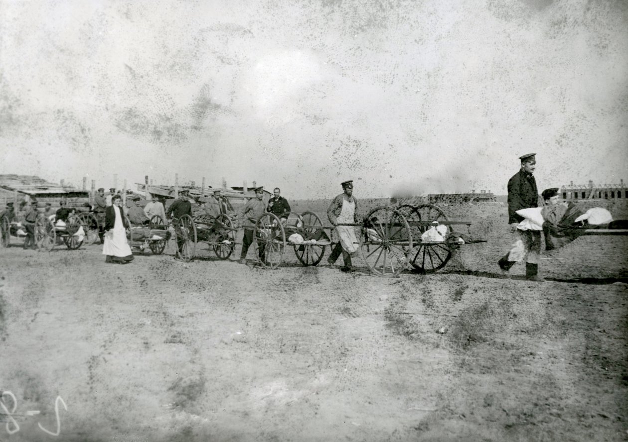 Transporte de heridos, guerra ruso-japonesa, 1904 de Russian Photographer