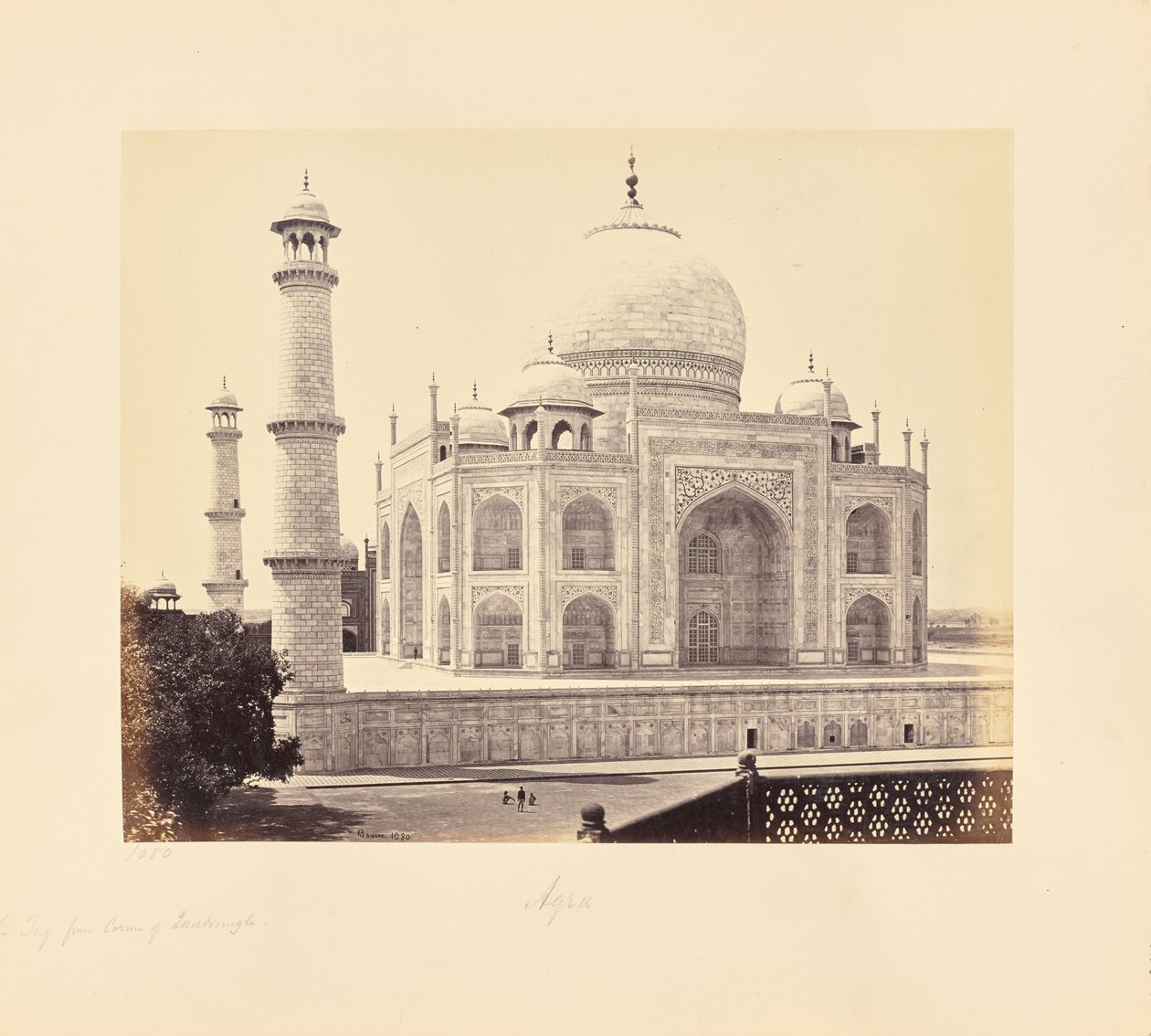 Agra; El Taj, desde la esquina del cuadrilátero de Samuel Bourne