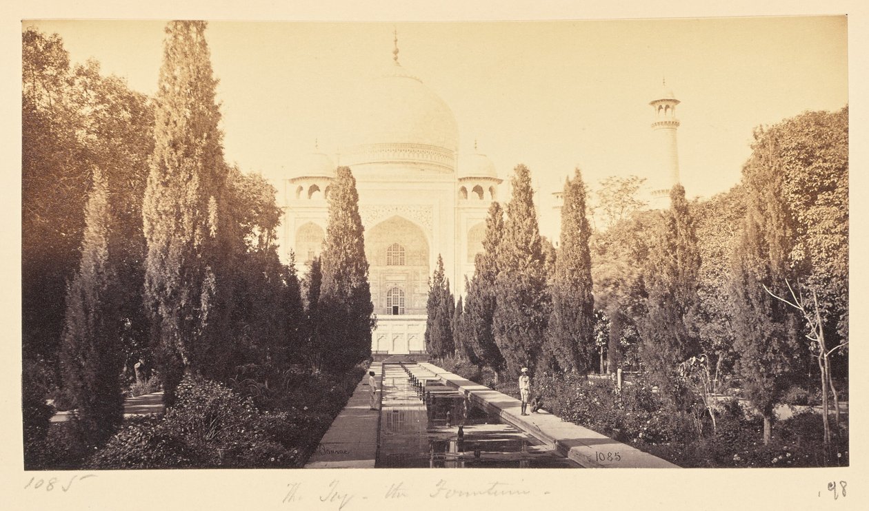 Agra; el Taj, desde la fuente de Samuel Bourne