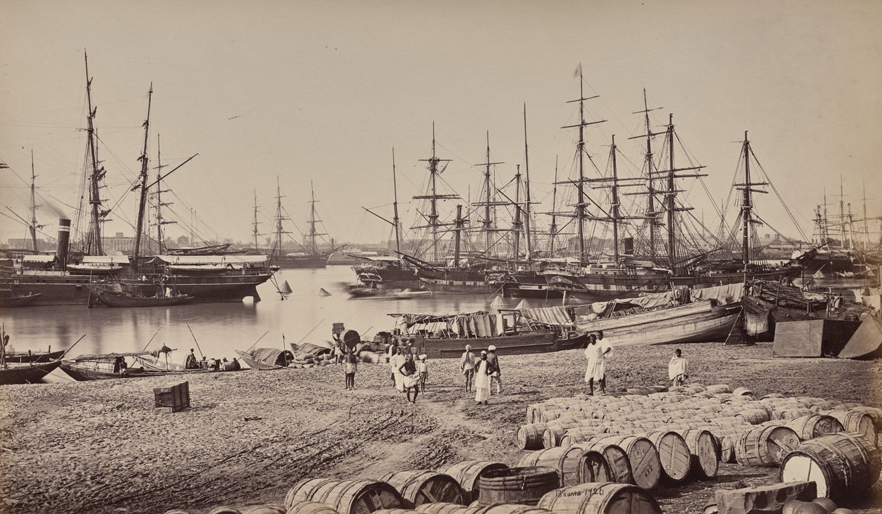 Calcuta. Embarcadero de la aduana. Barcos en el río Hugli de Samuel Bourne