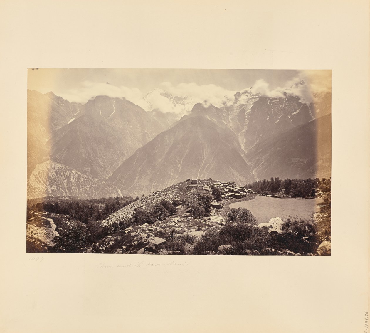 Chini y sus montañas de Samuel Bourne