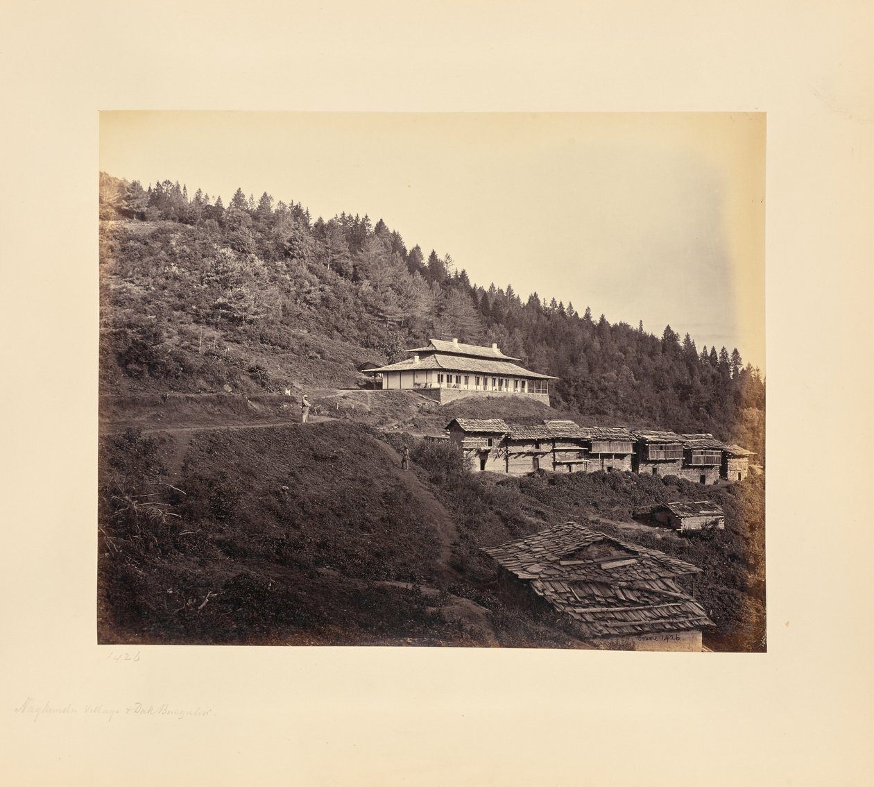 Narkunda; aldea y bungalow dak de Samuel Bourne