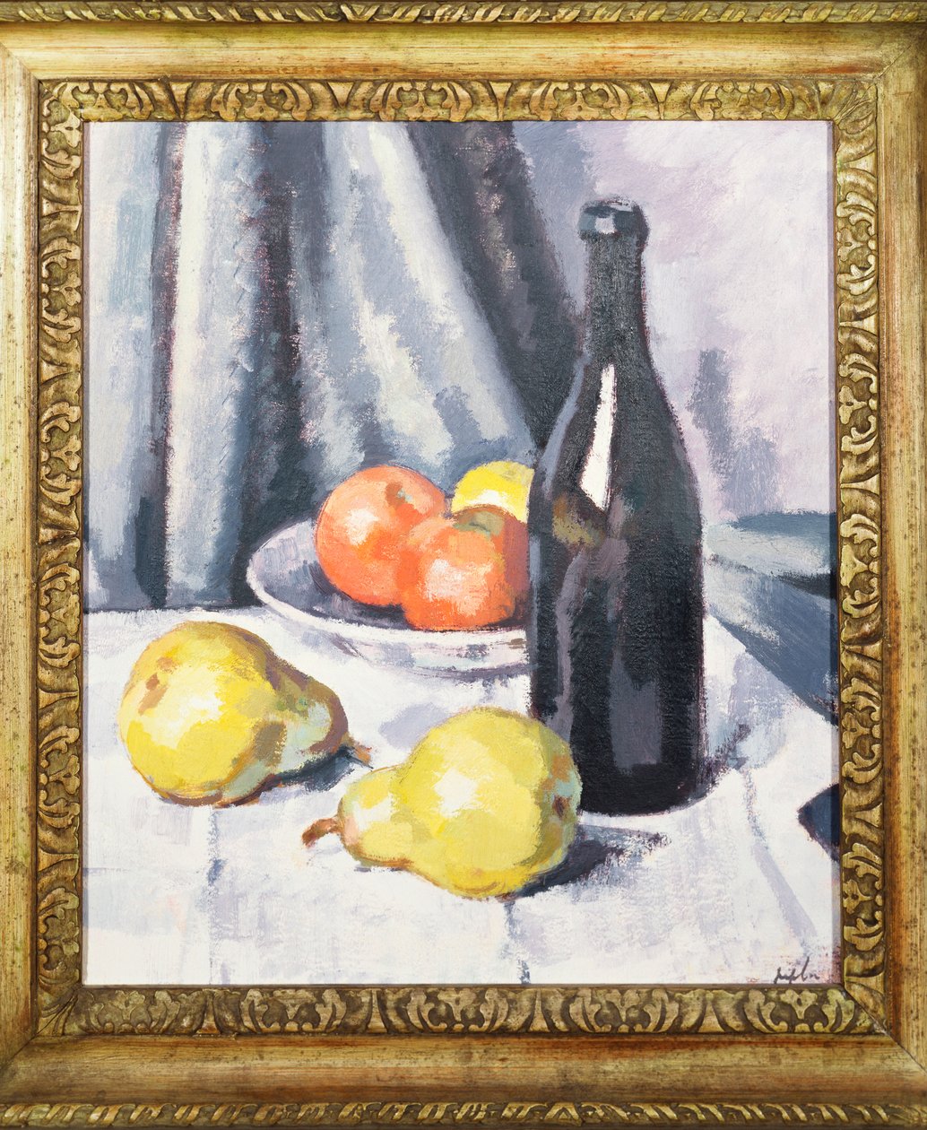 Manzanas, peras y una botella negra en una mesa con mantel, c.1928 de Samuel John Peploe