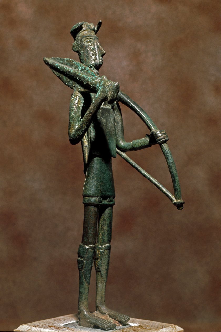 Cultura nurágica (nuraghi) sarda: estatuilla de guerrero de bronce. Siglo VIII-VII a.C. Cagliari, Museo Nazionale Archeologico, Cerdeña, Italia de Sardinia Nuragic Civilization