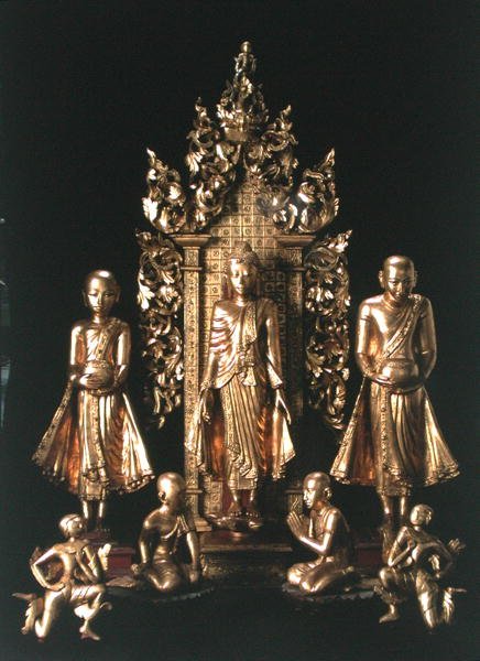 Santuario de School Burmese