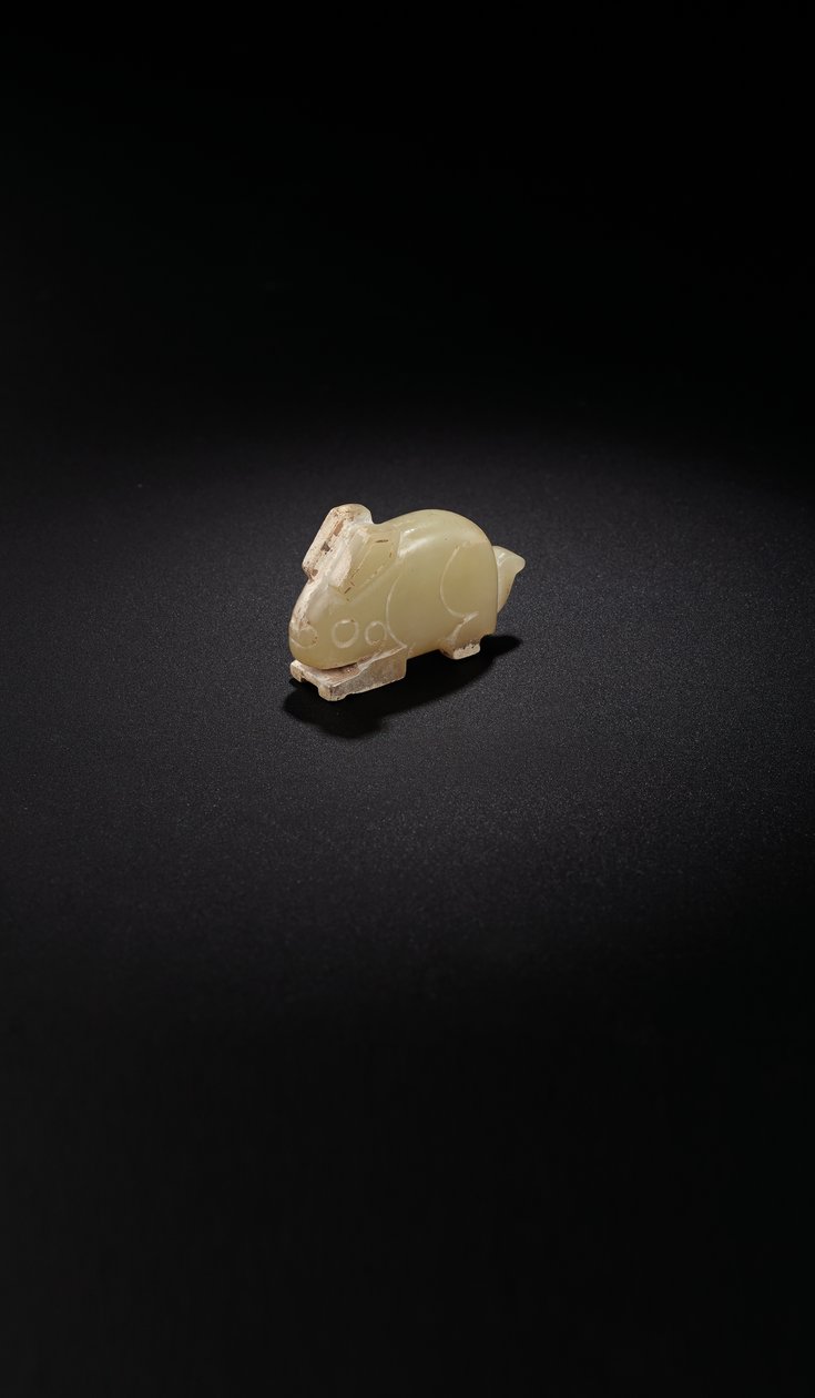 Colgante en forma de conejo, dinastía Shang tardía-principios de la dinastía Zhou occidental de School Chinese