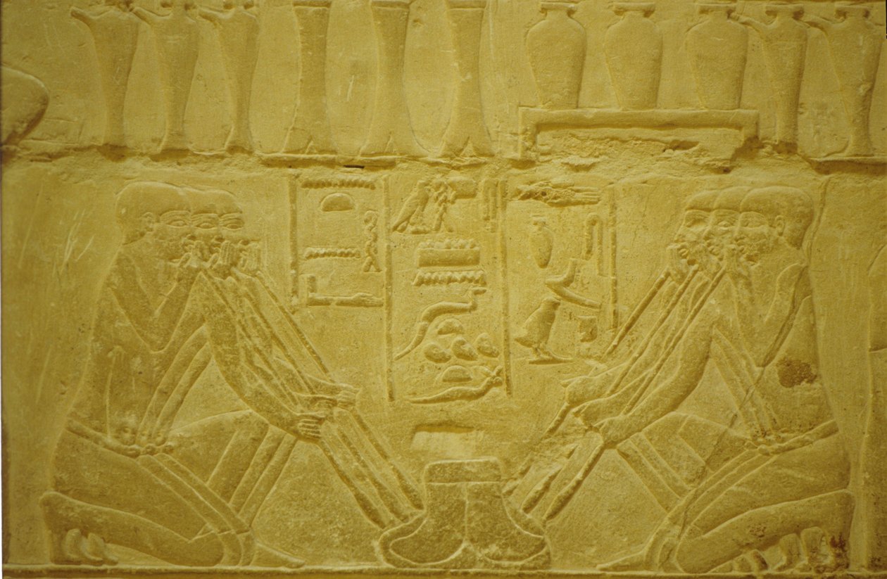 Antiguo Egipto, Talla mural, Joyeros fundiendo oro, Mastaba/Tumba Merereuka, Din 6º, Saqqara, Egipto (foto) de School Egyptian