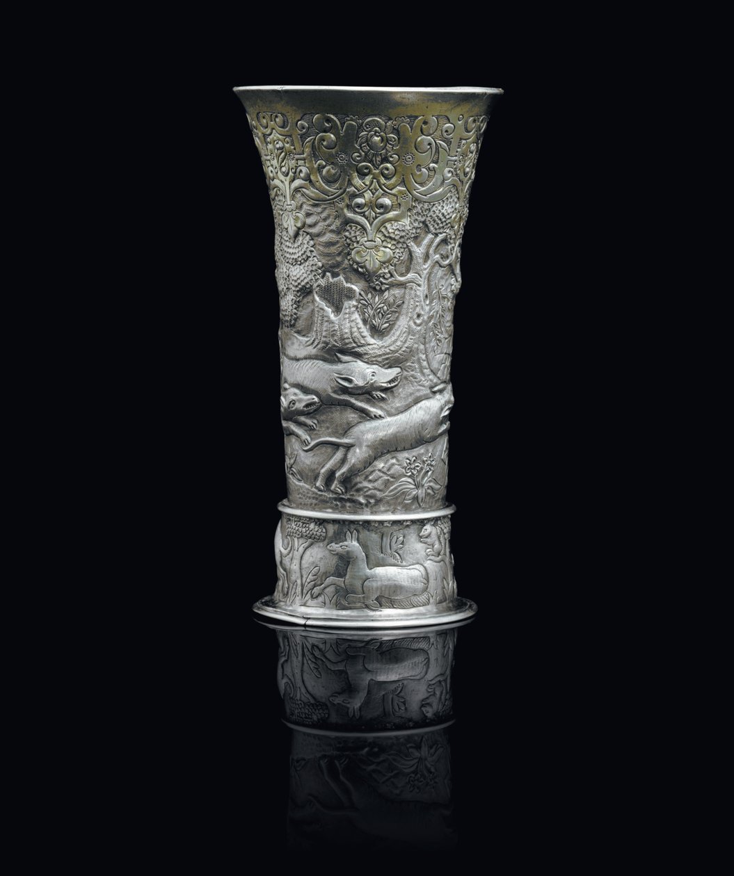 Vaso, Transilvania, c.1650 de School Hungarian