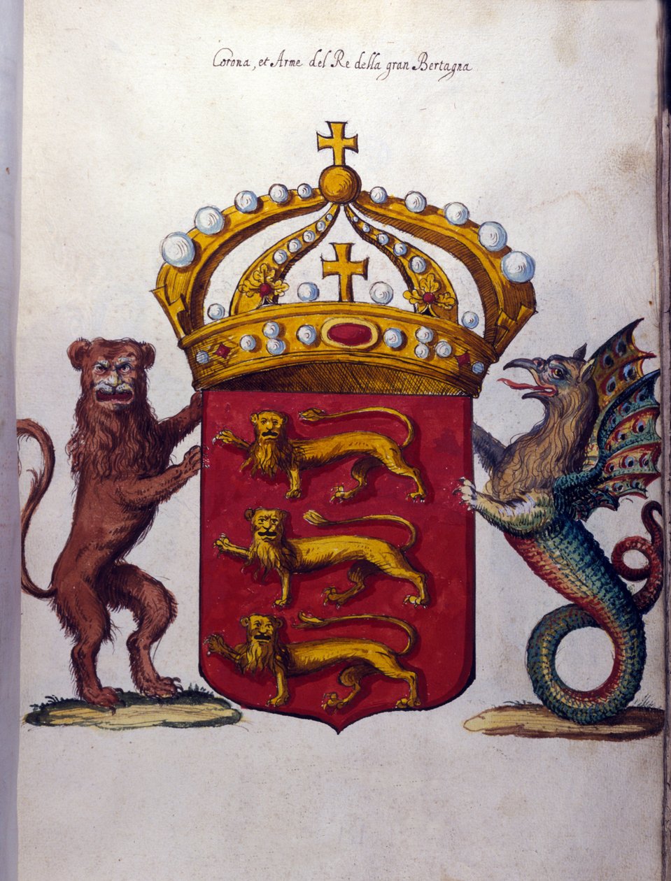 Escudo de armas de la familia real británica decora una corona, un león y una criatura fantástica. Archivo Estatal, Milán de School Italian