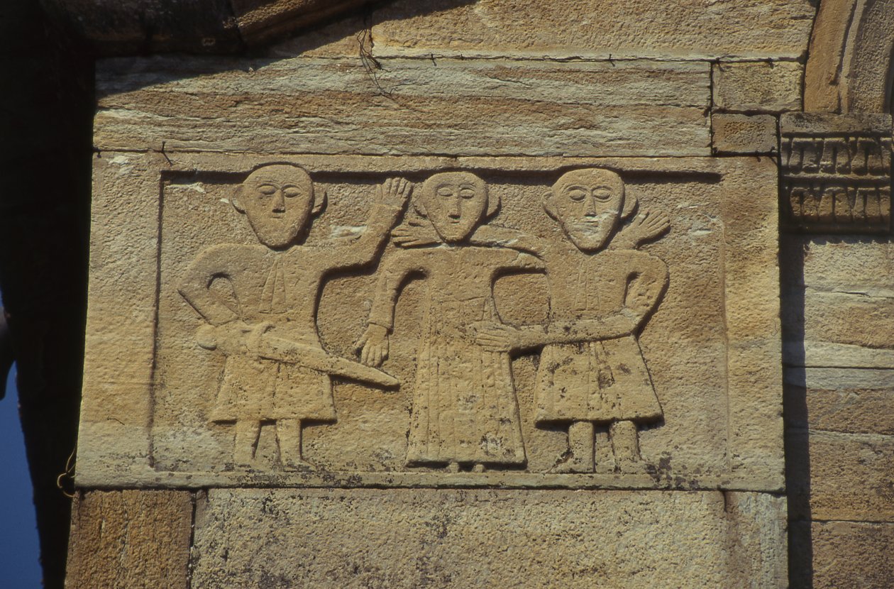 Detalle de la fachada de la iglesia parroquial de Santa María de School Italian