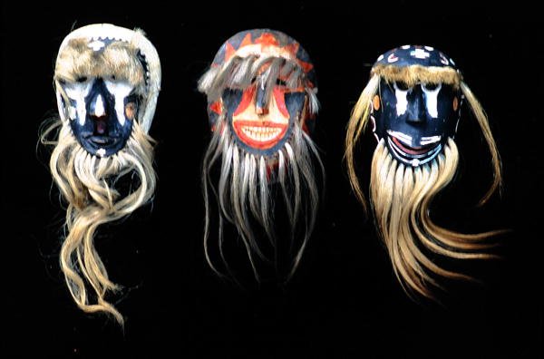 Tres máscaras de School Mexican