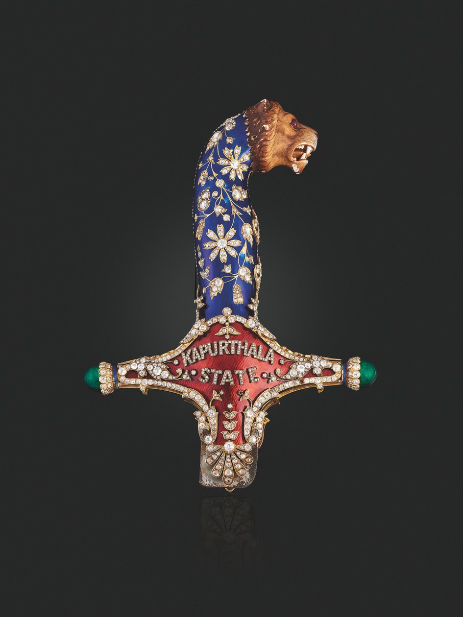 Empuñadura de la espada estatal del Maharajá Jagatjit Singh de Kapurthala, c.1900 (esmalte, diamantes y rubíes) de School Mughal