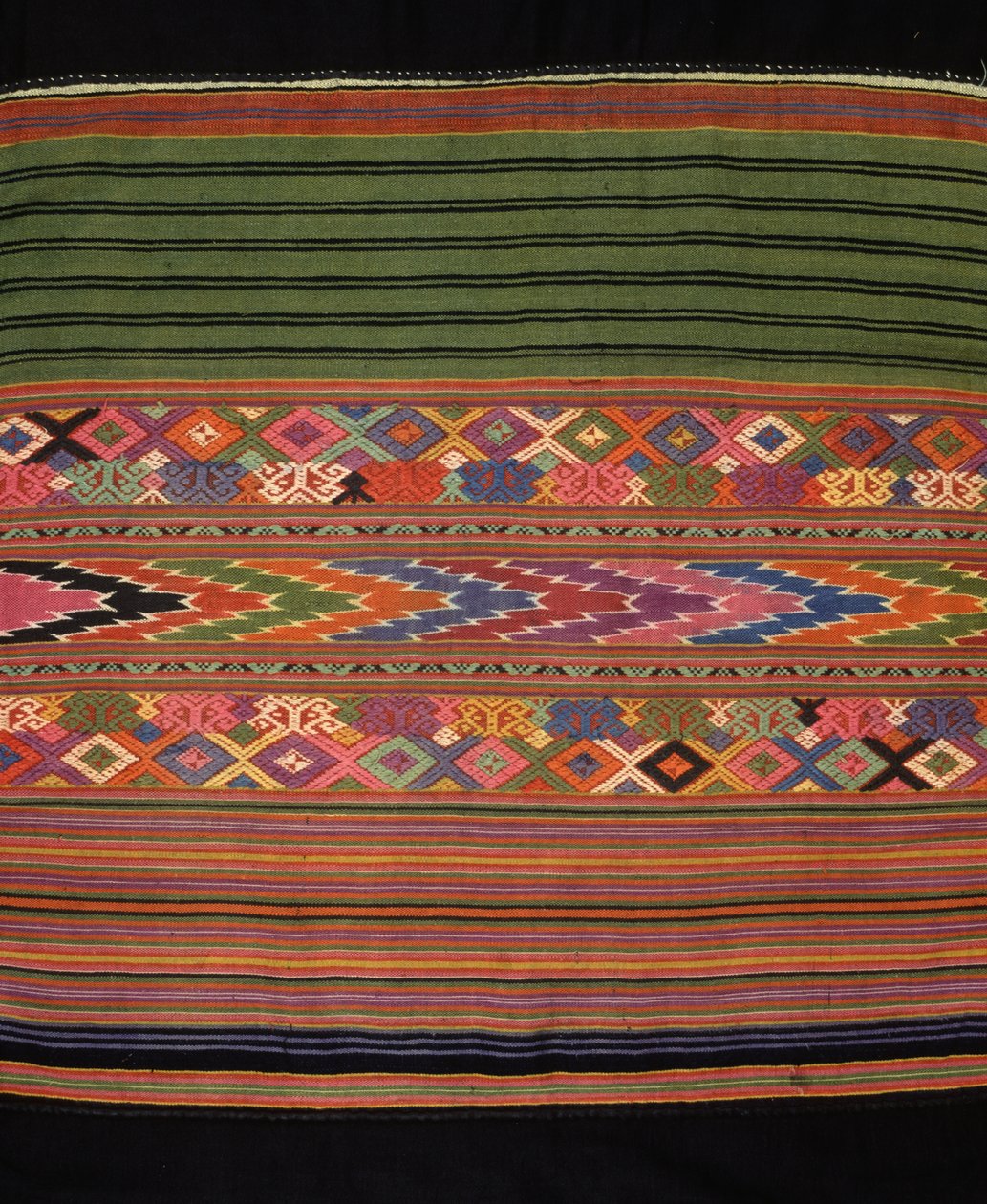 (detalle) de tela Tai Lu de School Thai