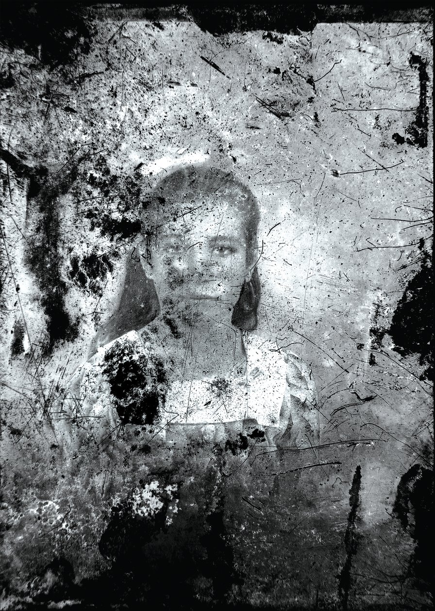 Musa accidental, 2019 (técnica mixta) de Sergis Adamos