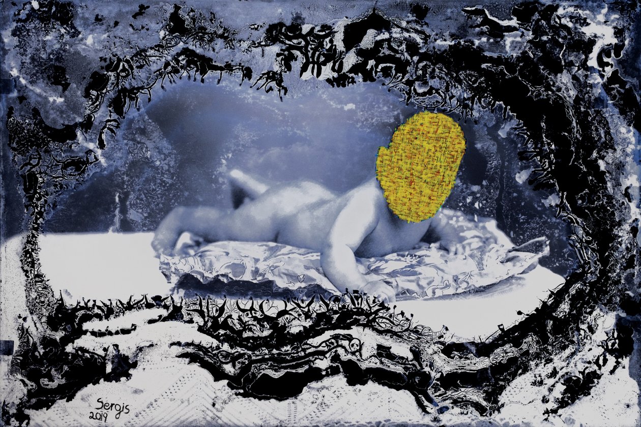 primera postura, 2019 (técnica mixta) de Sergis Adamos