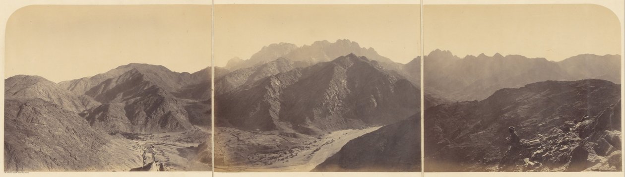 Jebel Serbal desde Jebel Tahuneh de Sgt. James M. McDonald