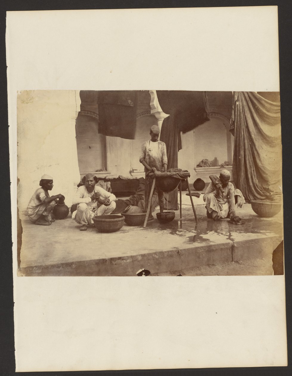 [Estudio de los nativos en la India] de Shepherd and Robertson