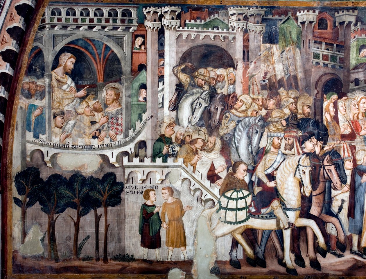 Vista del detalle de un fresco que decora la Iglesia Superior que representa la Subida al Calvario: a la izquierda Jesús frente a Poncio Pilato de Sienese School