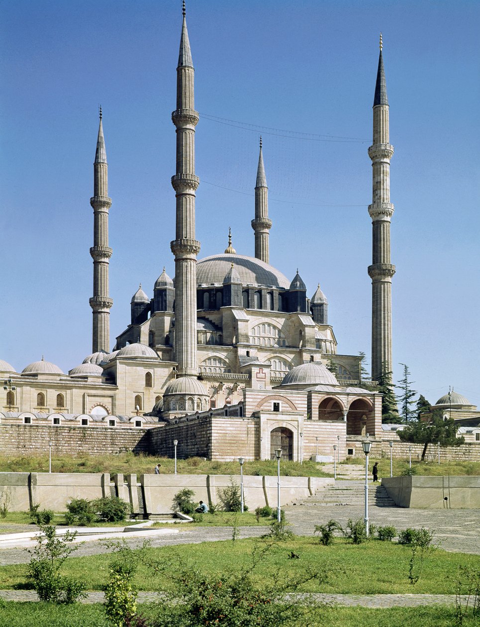 Vista de la mezquita, otomana, construida c.1569-75 de Sinan