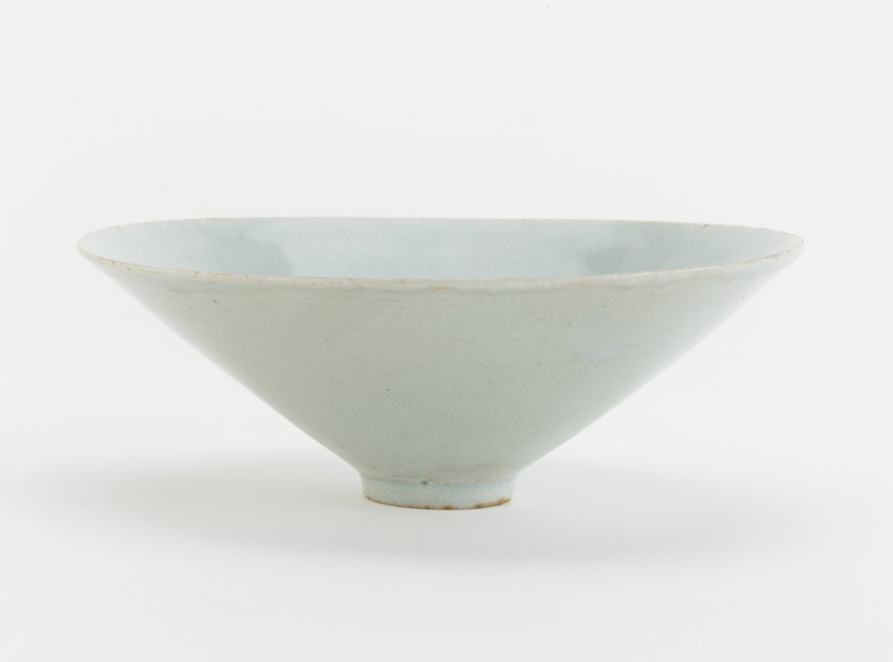 Cuenco con diseño moldeado de fénix y flores, c.1200 de Southern Song Dynasty Chinese School