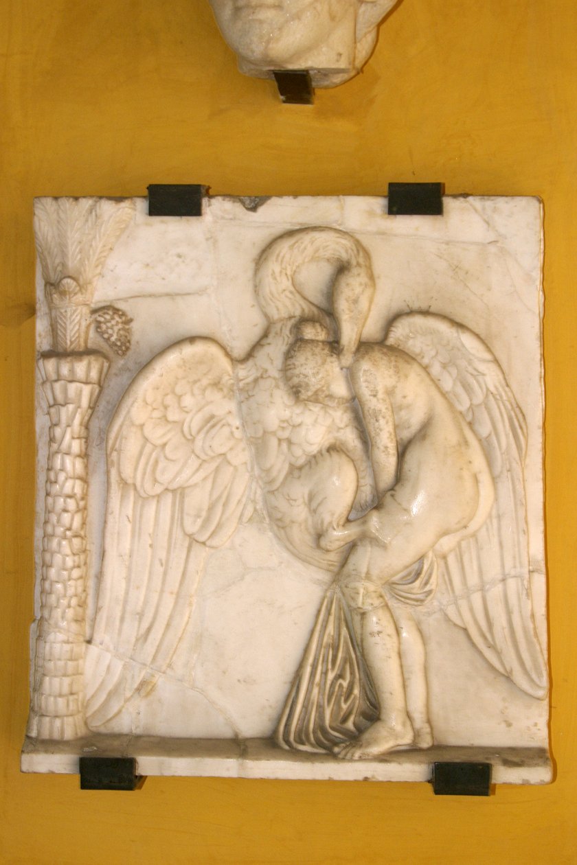 Leda y el Cisne (mármol) de Spanish School