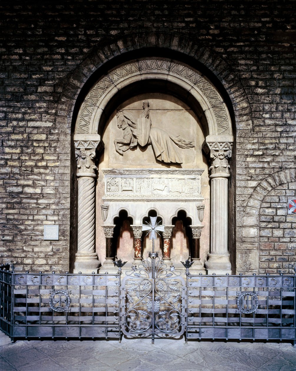 Sepulcro de Ramón Berenguer III (1082-1131), Conde de Barcelona de Spanish School