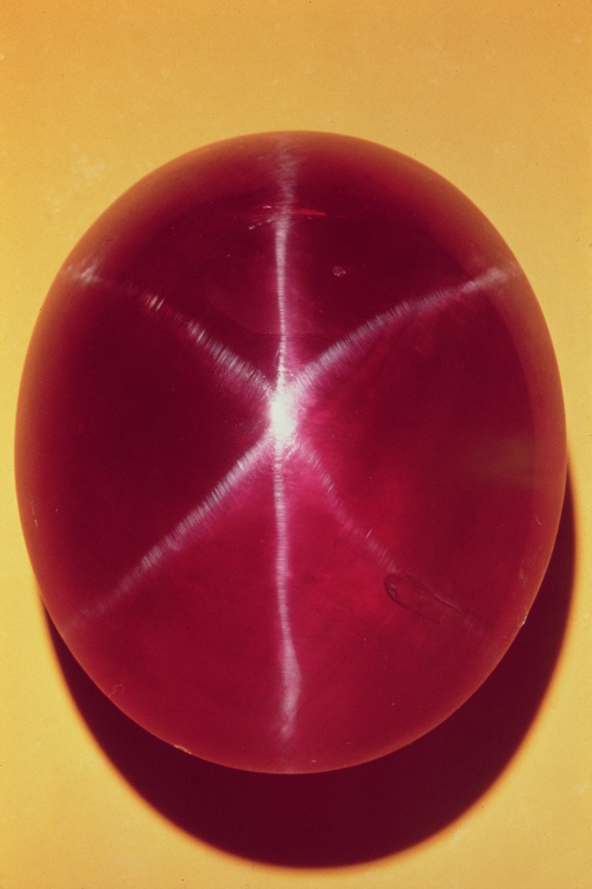 La estrella de rubí Rosser Reeves de Sri Lankan School