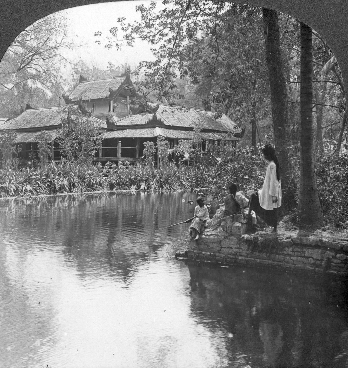 Palacio del Jardín Sur en el Fuerte, Mandalay, Birmania, 1908 de Stereo Travel Co