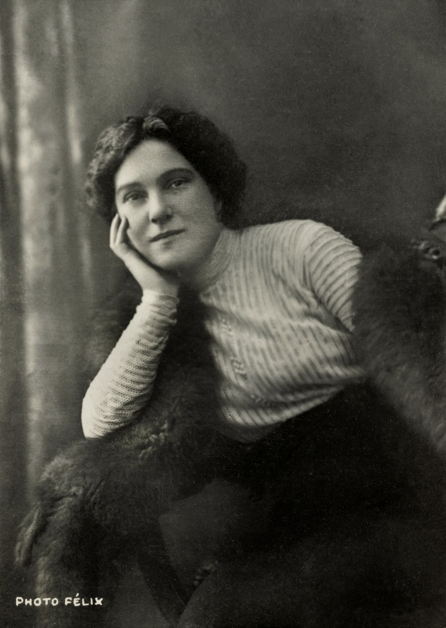 Retrato de la artista francesa Suzanne Despres ( 1875 de Studio Felix