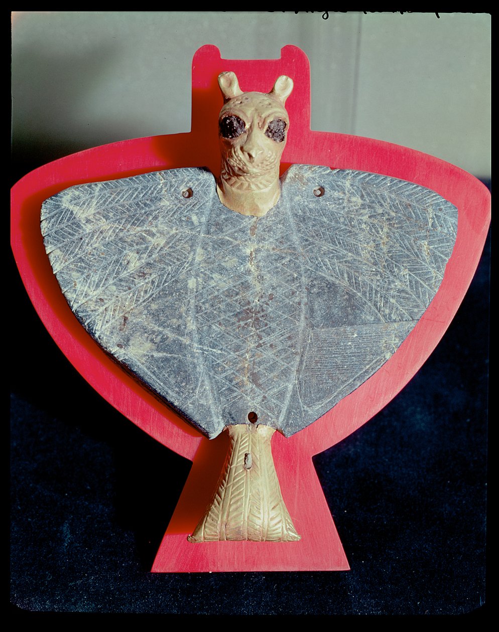 Peto en forma de águila con cabeza de león, de Tell Hariri (antigua Mari) c.2500 a.C. de Sumerian