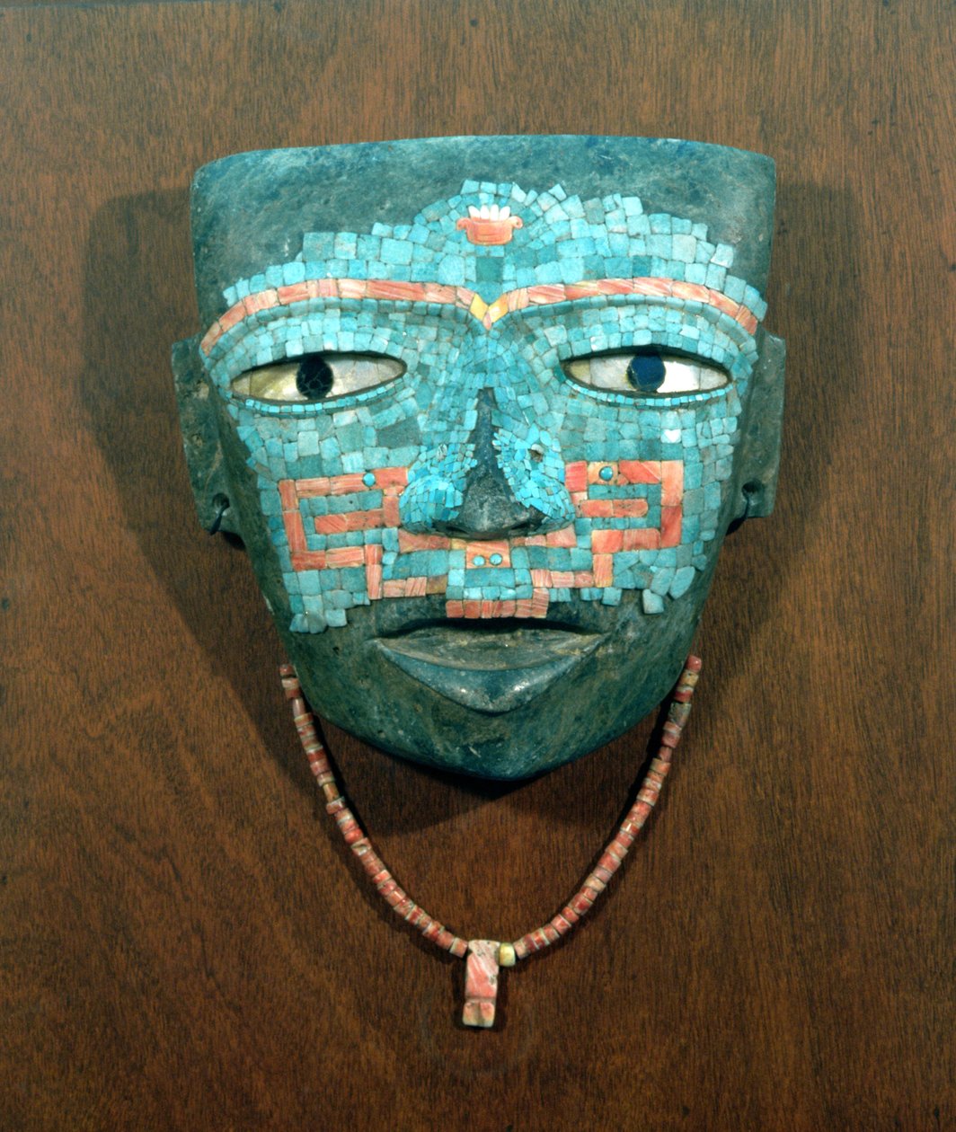 Máscara Antropomórfica (piedra, turquesa, obsidiana y concha) de Teotihuacan
