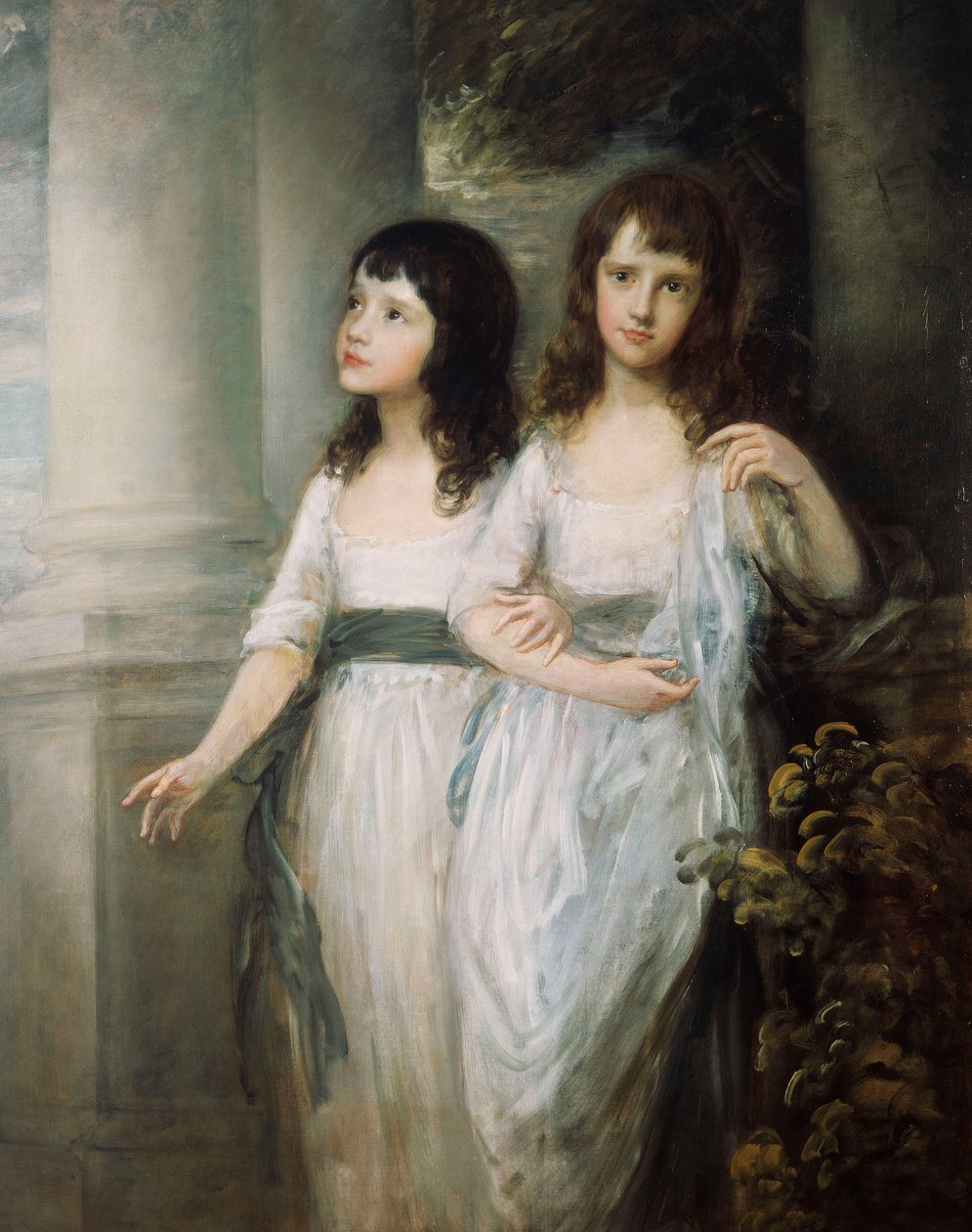 Un retrato de grupo de las señoritas Sloper, ambas de pie casi de cuerpo entero en vestidos blancos con fajas azules de Thomas Gainsborough
