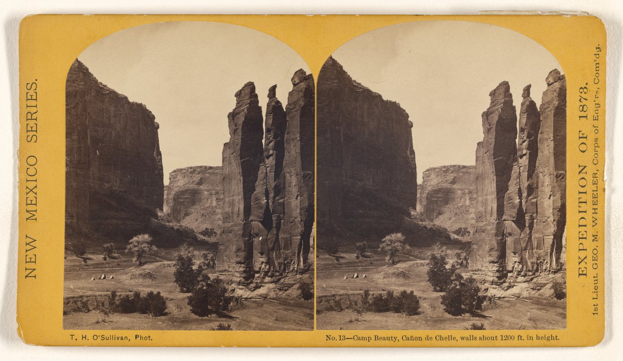 Camp Beauty, Canyon de Chelly, paredes de unos 1200 pies de altura de Timothy H. O