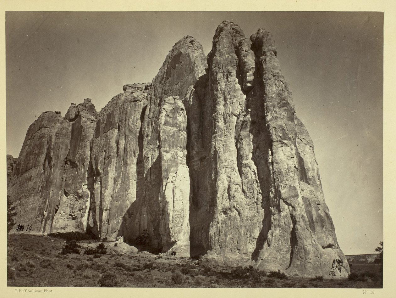 El lado sur de la Roca de la Inscripción, 1873 de Timothy OSullivan