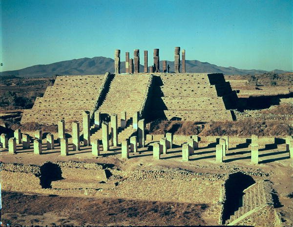 Vista de la Pirámide B de Toltec