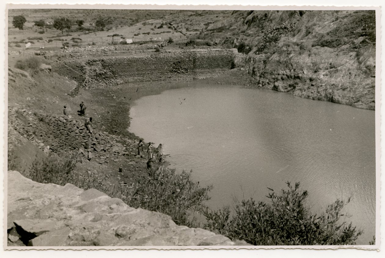 Cuenca hidrográfica cerca de Axum, Etiopía, fotografía de Ugo Monneret de Villard de Ugo Monneret de Villard