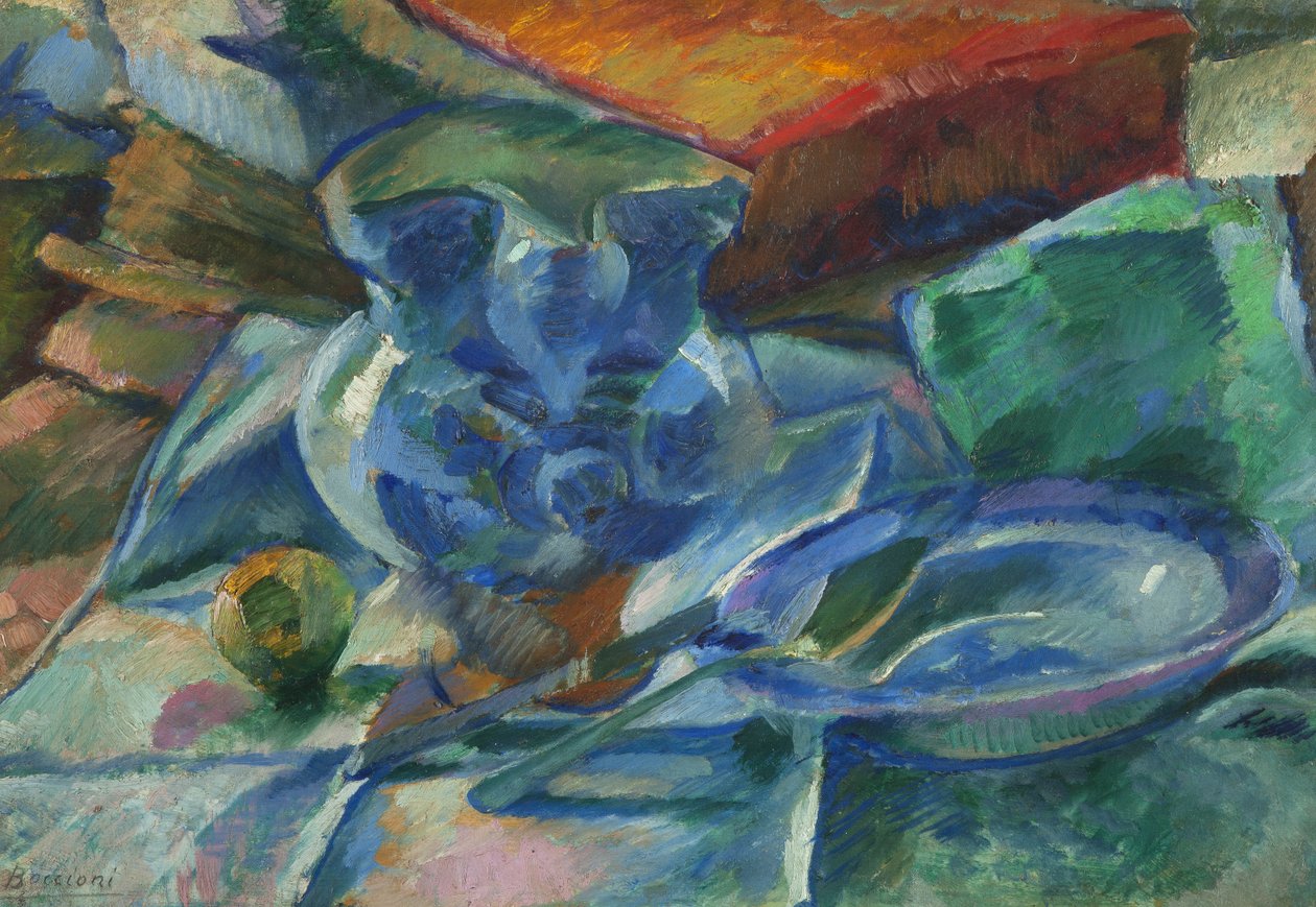 Naturaleza muerta de loza, cubiertos y frutas de Umberto Boccioni