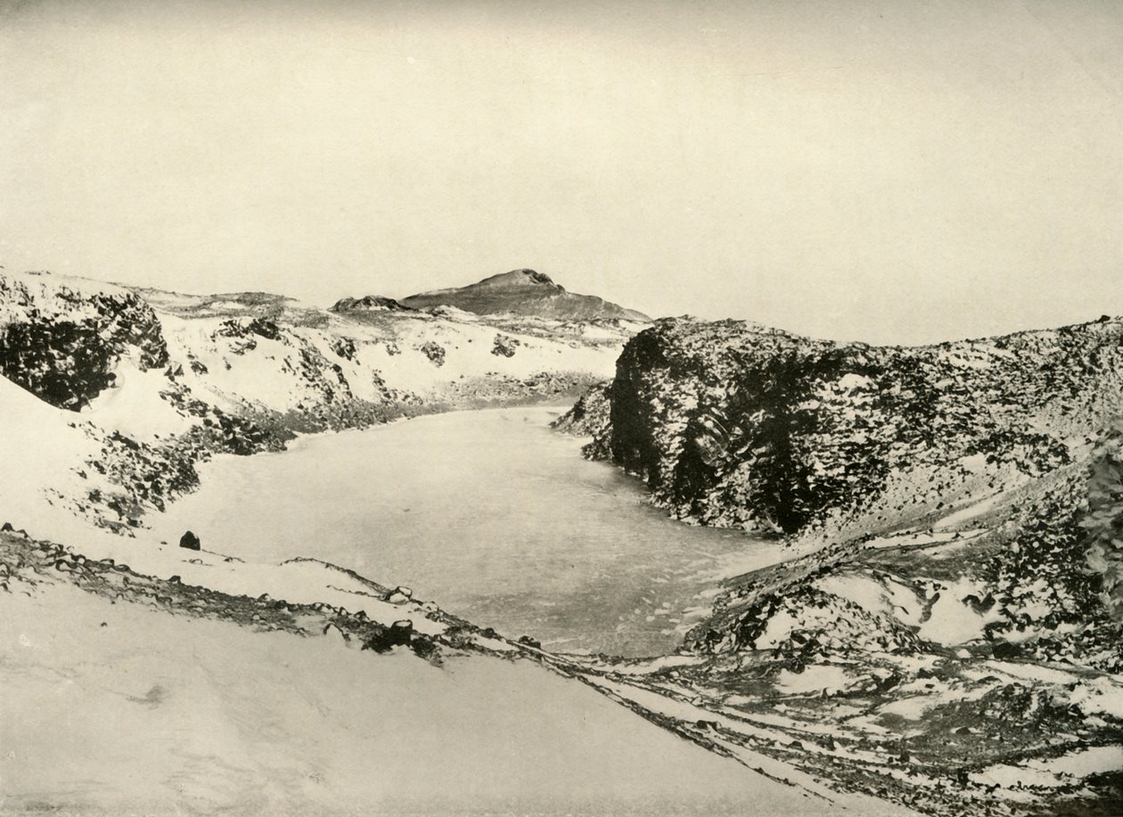 Un lago de agua dulce cerca del Cabo Barne, c1908 de Unbekannt