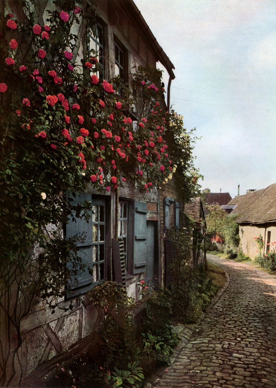 Una calle adoquinada en Gerberoy, Francia, 1938 de Unbekannt