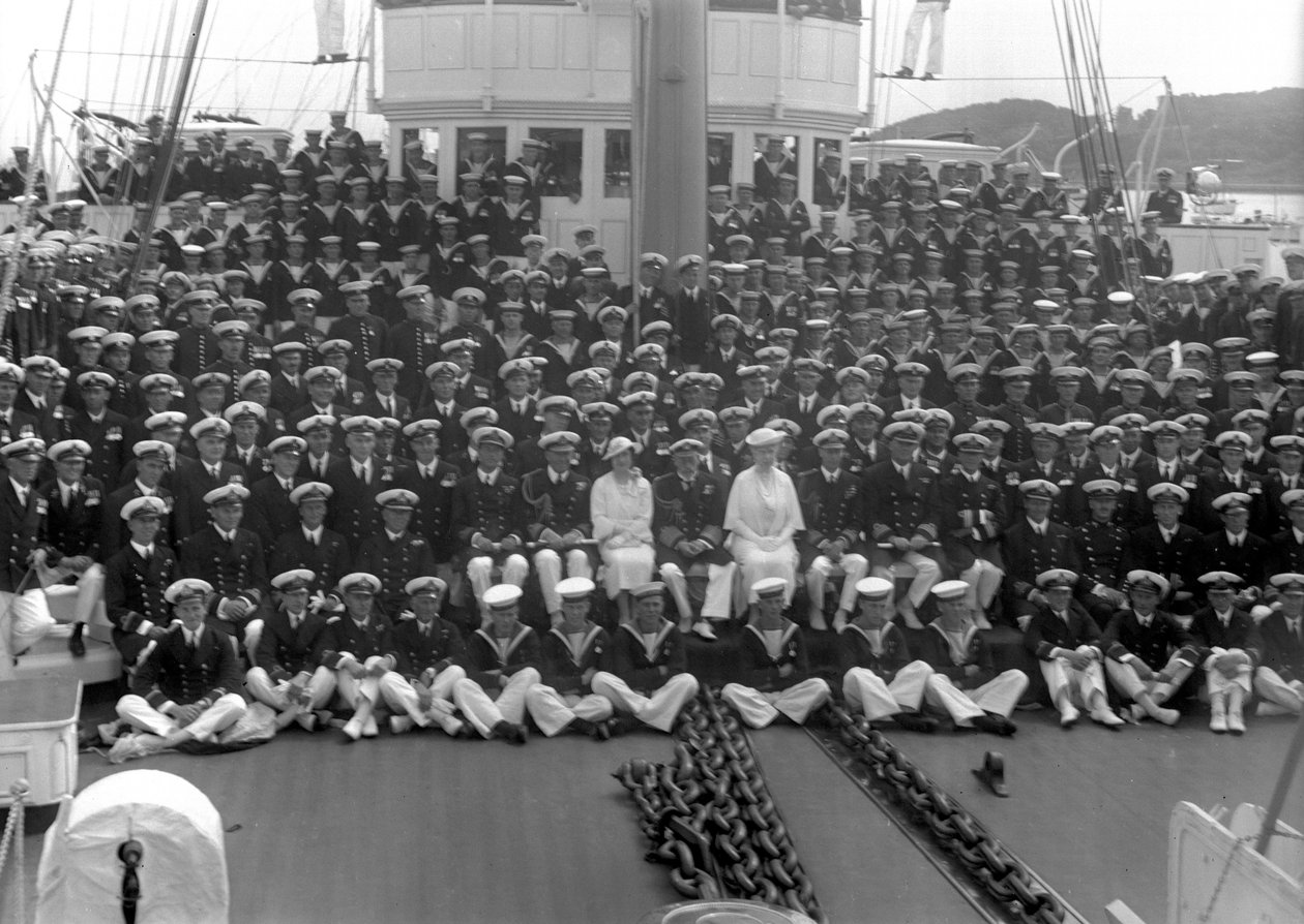 Tripulación de un barco en cubierta, principios del siglo XX de Unbekannt