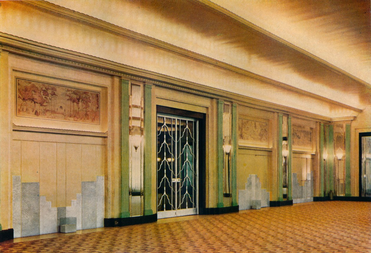 Vista del nuevo salón de baile en el Hotel Claridges diseñado por Oswald P. Milne, 1933 de Unbekannt