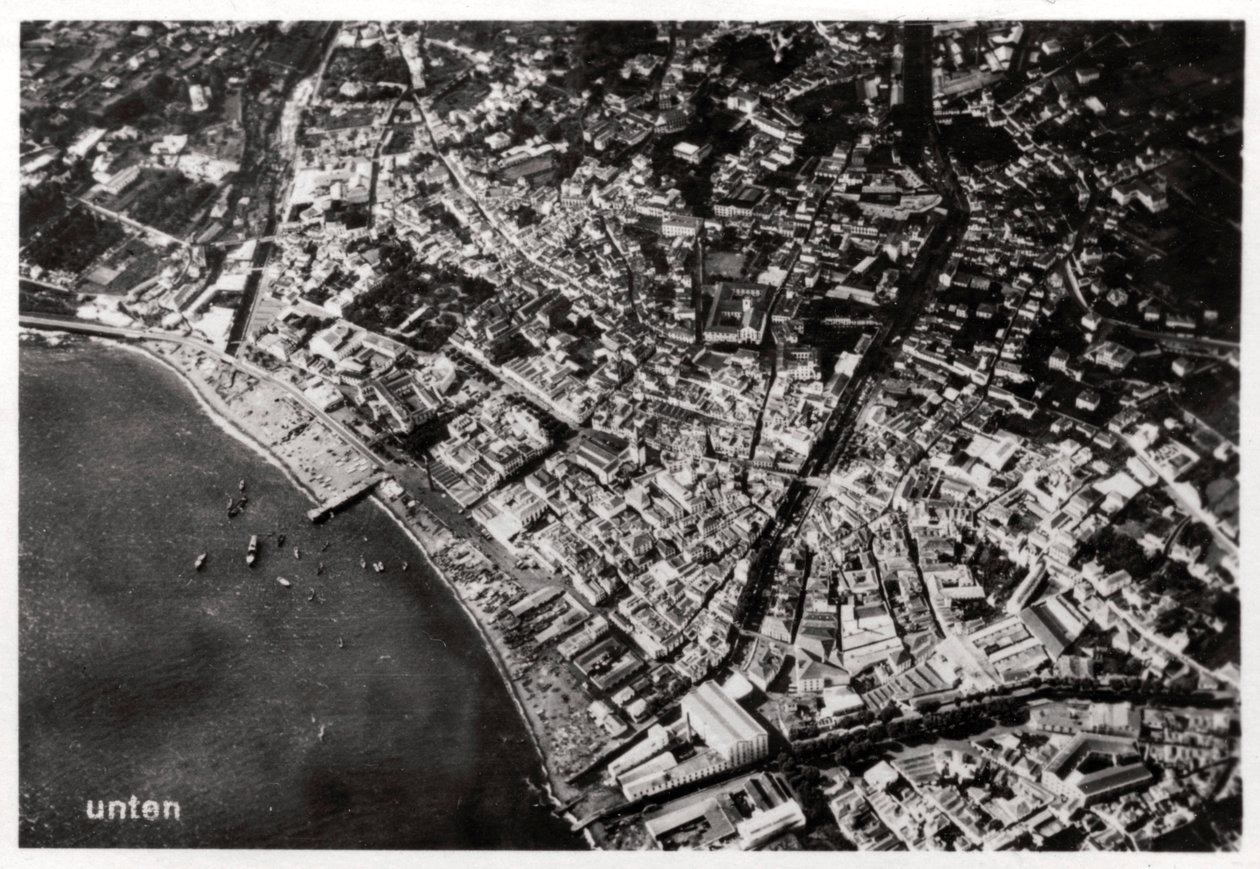Vista aérea de Funchal, Madeira, desde un Zeppelin, 1928-1933 de Unbekannt
