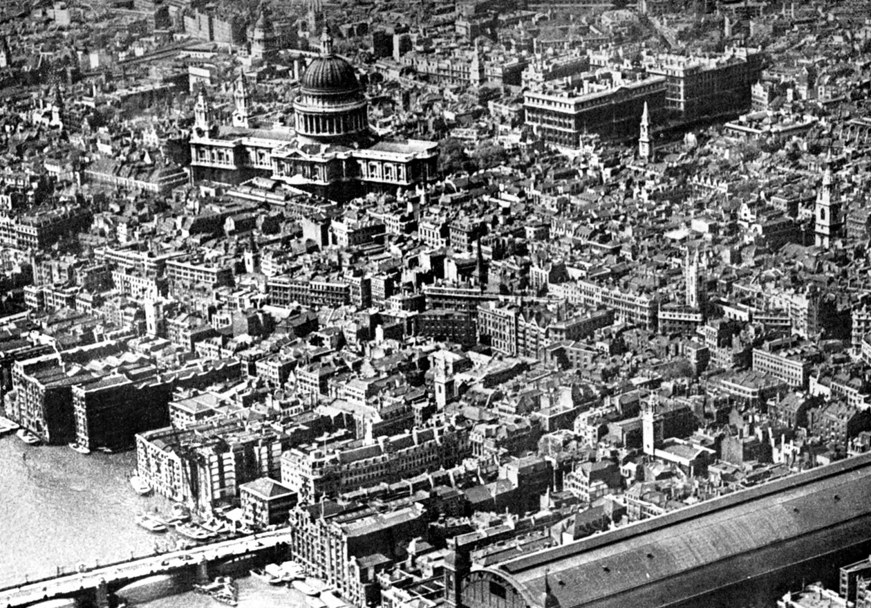 Vista aérea de Londres, mostrando la Catedral de San Pablo de Unbekannt