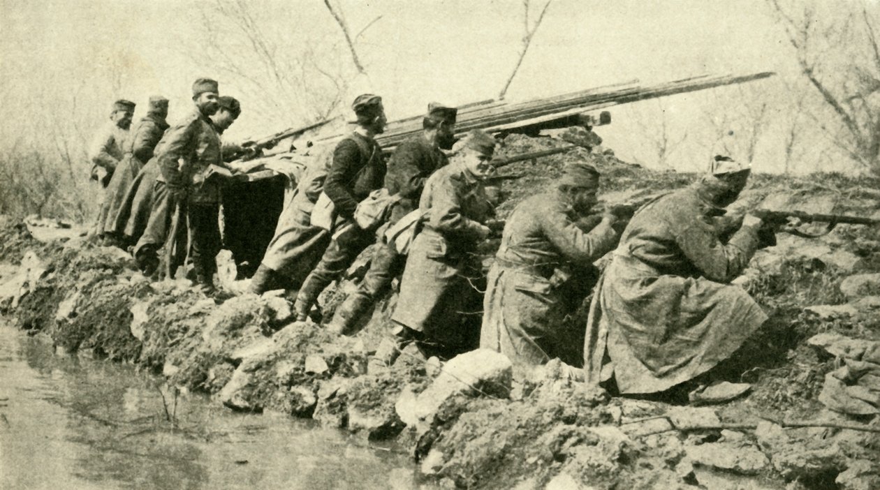 Después de las lluvias: Infantería serbia... durante las inundaciones, Primera Guerra Mundial, c. 1915, c. 1920 de Unbekannt
