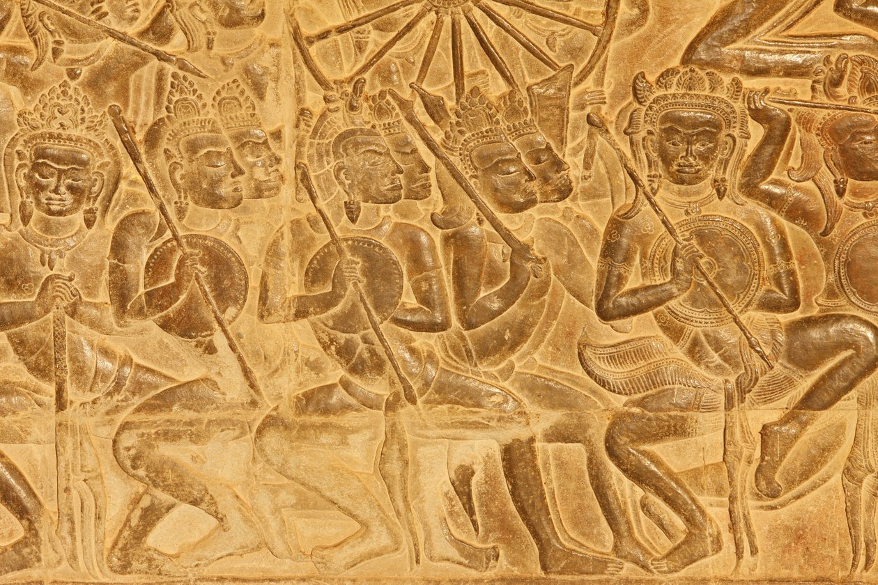 Angkor Wat, detalle de la escultura en relieve de la Batalla de Kurukshetra, Siem Reap, Camboya de Unbekannt