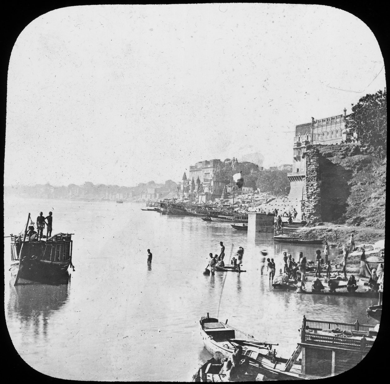 Ghat de baño en Benarés, India, finales del siglo XIX o principios del XX de Unbekannt