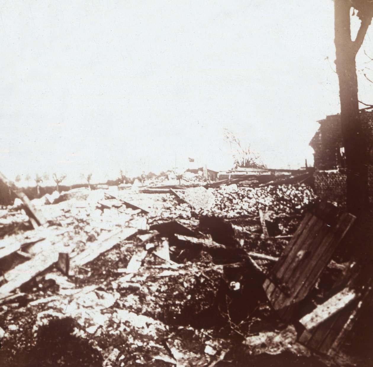 Campo de batalla, Roeselare, Flandes, Bélgica, c1914-c1918 de Unbekannt