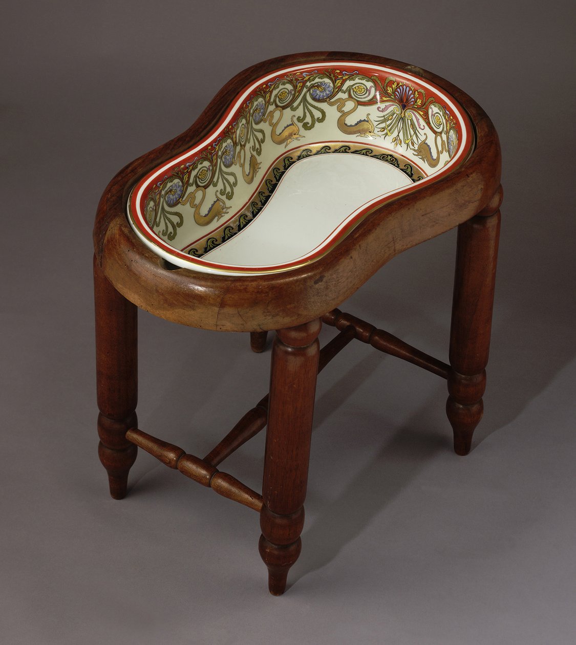 Bidet de Elisabeth de Baviera, Fábrica de Porcelana Carl Knoll, Carlsbad, 1887-1890 de Unbekannt