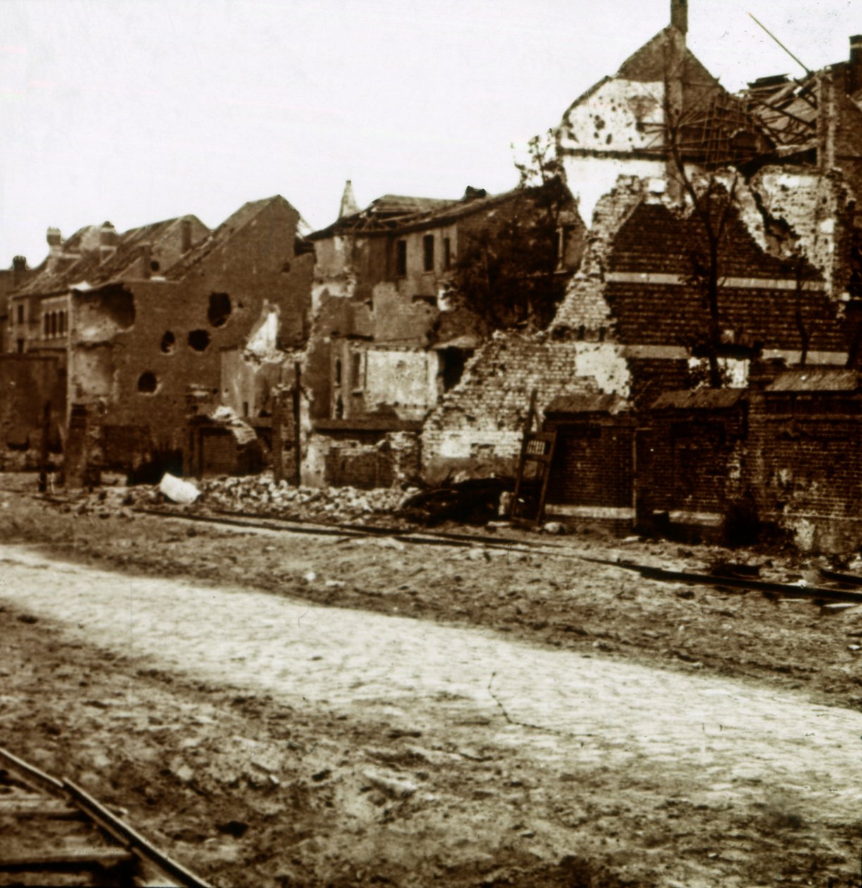 Edificios bombardeados, Nieuwpoort, Flandes, Bélgica, c1914-c1918 de Unbekannt