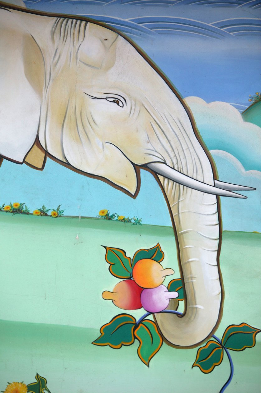 Pintura budista. Templo de los Mil Budas, Toulon sur Arroux, Francia de Unbekannt